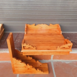 Bàn thờ treo tường gỗ xoan đào ngang 50cm trơn đỏ