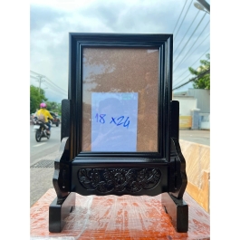 Khung ảnh thờ gia tiên gỗ tràm bông vàng để ảnh 18 x 24cm- màu đen, CÓ CHÂN 
