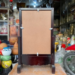 Khung ảnh thờ gia tiên gỗ xà cừ chạm khắc ép kính  kích thước ảnh 20x30, CÓ CHÂN