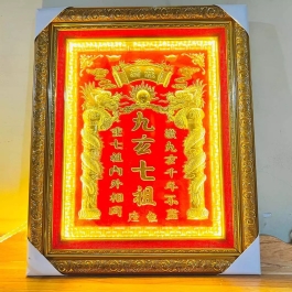 [44x54] Cửu Huyền Thất Tổ bằng đồng khung nhựa nhập khẩu ngang 44cm x cao 54cm - có đèn