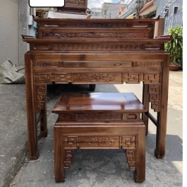 Bàn thờ gia tiên gỗ tràm bông vàng 2 tầng ,bàn mẹ bồng con cỡ: 1m53