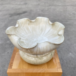 Bát thả bông bát tụ lộc “ Minh đường tụ thủy” men đá Bát Tràng – màu trắng - Ngang 25cm