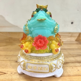 Cóc phong thủy đế đá xoay cõng củ cải cao 20cm - xanh dương