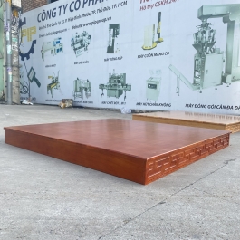 Bàn kê, bục kê, đặt bàn thần tài thổ địa bằng gỗ sồi 100% Ngang 107cm x Sâu 107cm có 3 cỡ - Màu ĐỎ