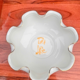 Bát Sen Thả Hoa, Bát “Minh đường tụ thủy” Vân Đá Hoa Cương Chữ Tài Lộc Màu Vàng - Ngang 22cm