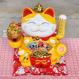 Mèo Thần Tài  Vẫy Tay Phong Thuỷ Gốm Sứ Cao Cấp cao 27cm (Đỏ, Vàng)