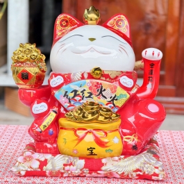 Mèo Thần Tài  Tay Cầm Thỏi Kim Nguyên Bảo Gốm Sứ Cao Cấp cao 20cm – Màu đỏ