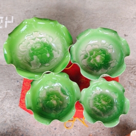 Bát thả bông kèm chân đế bát tụ lộc “ Minh đường tụ thủy” mem đá Bát Tràng – Màu xanh lá sen (4 cỡ)