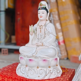 Tượng Phật Quan Thế Âm Bồ Tát bằng sứ đức hóa cao cấp cao 41cm
