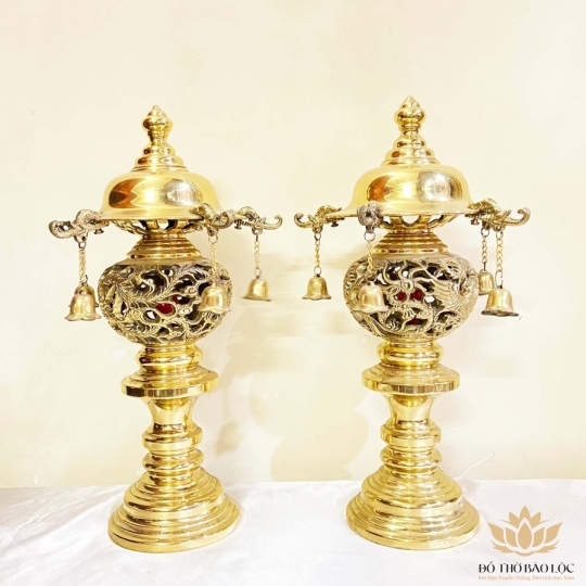 Đèn Thờ Cúng Gia Tiên Ngũ Chuông Bằng Đồng Vĩnh Tiến - Cao 30cm 