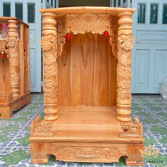 Bàn thờ thần tài ông địa gỗ xoan đào ngang 60cm x cao 87cm quỳ trụ - Màu VÀNG