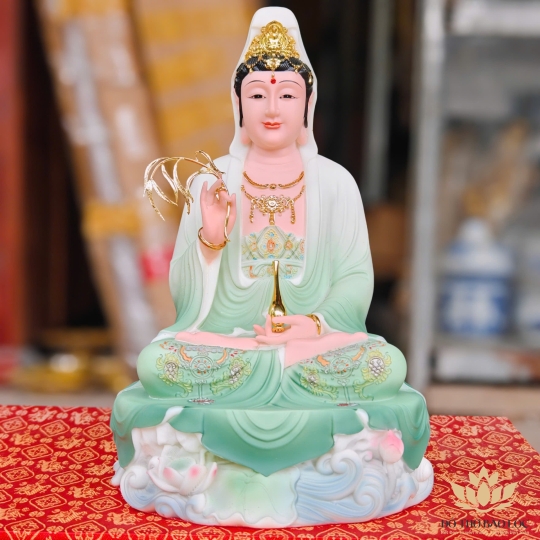 Tượng Phật Quan Thế Âm Bồ Tát màu xanh gấm cao 29cm