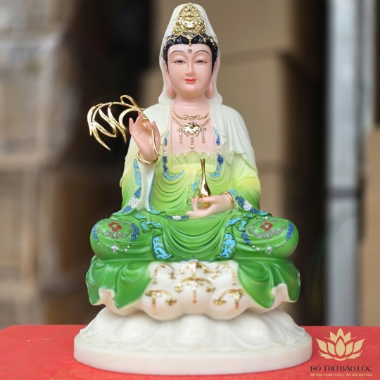 Tượng Quan Thế Âm Bồ Tát bằng đá nhập khẩu cao cấp cao 30cm – Màu xanh lá