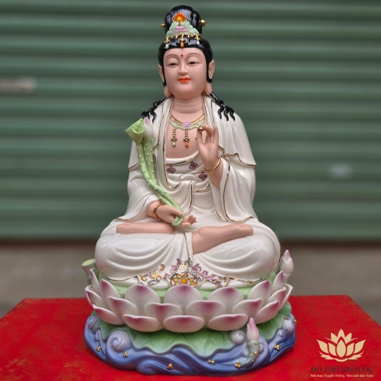 Tượng Đại Thế Chí Bồ Tát bằng sứ Đức Hóa 14inch