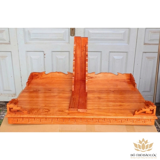 Bàn thờ treo tường gỗ xoan đào ngang 60cm trơn đỏ