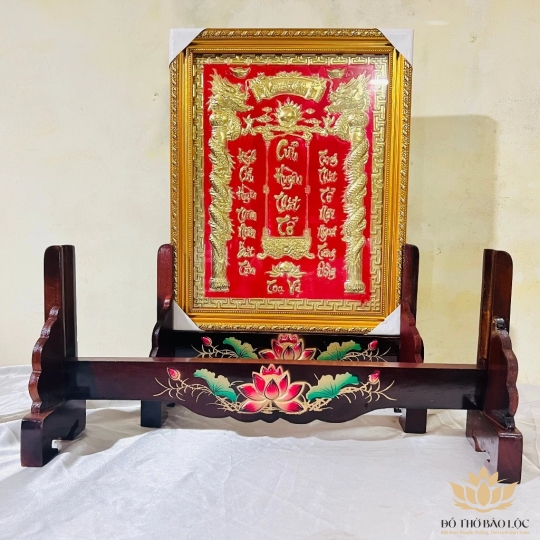 Giá để khung ảnh, khung tăng giảm hình thờ gỗ tràm bông vàng sơn PU chống mối mọt và cẩn hoa sen - cỡ ngang 50cm