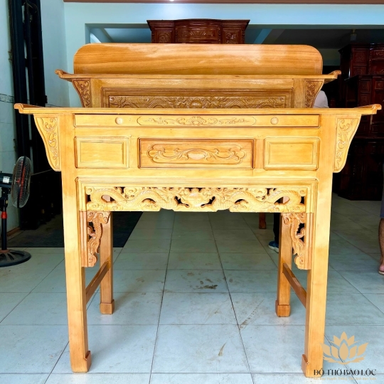 Bàn thờ gia tiên hai tầng gỗ gõ đỏ ngang 1.53m