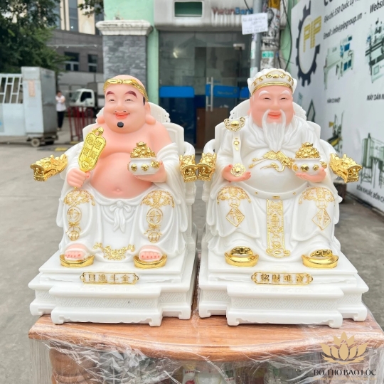 [12inch] Tượng Thần tài Thổ Địa ngồi ghế đá nhập khẩu mẫu mới nhất cao 30cm – Trắng