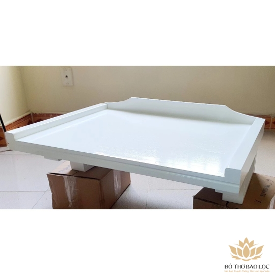 Bàn thờ treo tường gỗ sồi ngang 61cm trắng