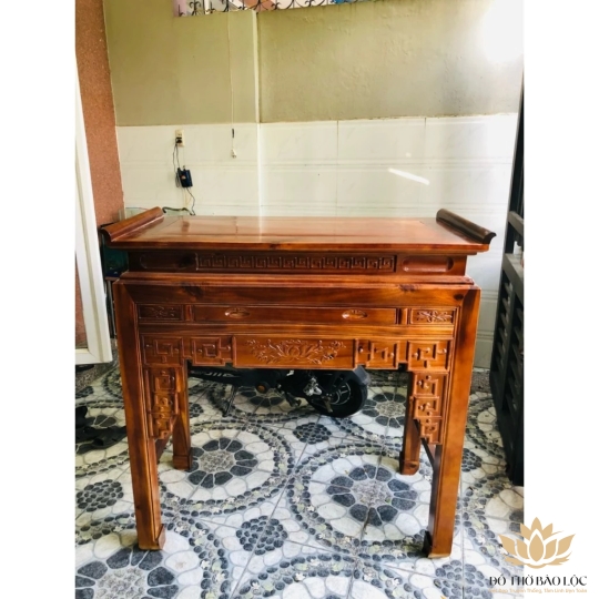 Bàn thờ gia tiên gỗ tràm bông vàng cỡ: 1m53