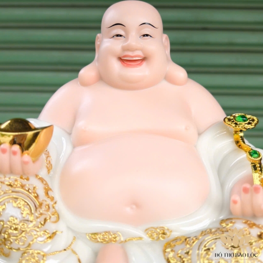 Tượng Di lặc cầm gậy như ý bằng đá cao 29cm – 3 màu