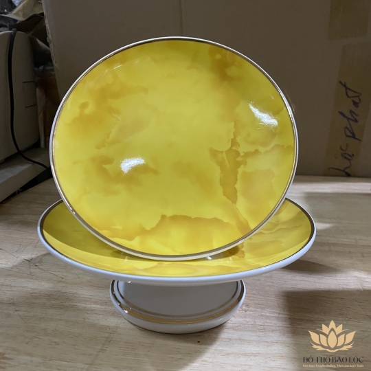 Đĩa sứ thờ họa tiết Đá Hoa Cương Ngang 17.5cm - Vàng 