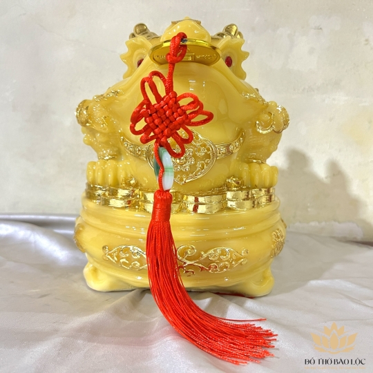 Thiềm Thừ Phong Thủy ( Cóc ba chân ) hàng Việt Nam sản xuất để bàn thần tài ông địa cao 18cm màu vàng