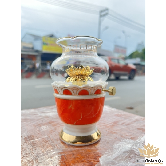 Đèn dầu sứ trắng cao cấp nhập khẩu cao 16cm- ĐỎ