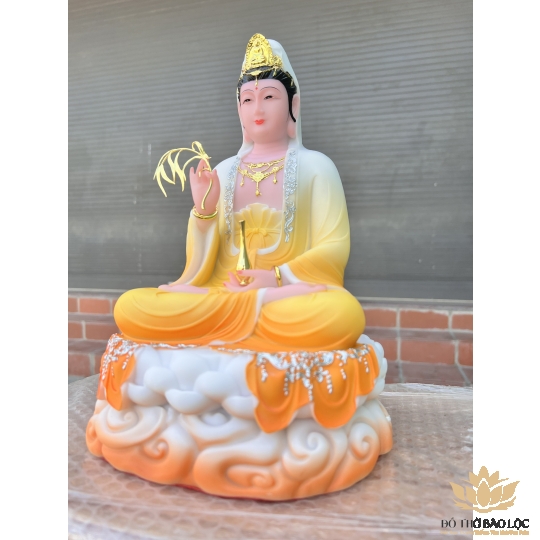 Tượng Quan Âm ngồi đài sen đá Việt Nam cao cấp cao 30cm – Màu Vàng
