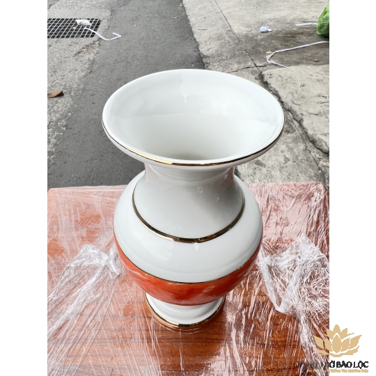 Bình hoa thờ cúng sứ họa tiết đá hoa cương Cao 20cm - Đá hoa cương màu Đỏ