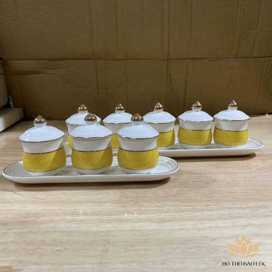 Chum nước, áng nước sứ họa tiết đá hoa cương có nắp loại 3 ly - Vàng