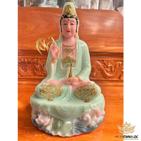 Tượng Phật Quan Âm Ngồi Đài Sen Cao 30cm Đá Nhập Khẩu -Màu Xanh Ngọc
