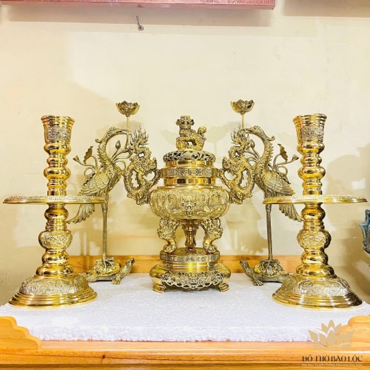 Bộ Ngũ Sự Đỉnh Tròn Bằng Đồng Cao 42cm thương hiệu Vĩnh Tiến (Bộ số 2)