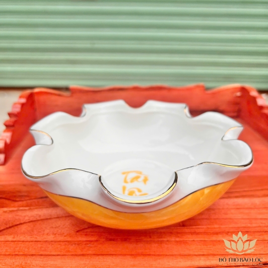 Bát Sen Thả Hoa, Bát “Minh đường tụ thủy” Vân Đá Hoa Cương Chữ Tài Lộc Màu Vàng - Ngang 20cm