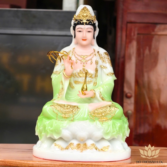 Tượng Quan Âm Ngồi Đài Sen Màu Xanh Ngọc cao 29cm