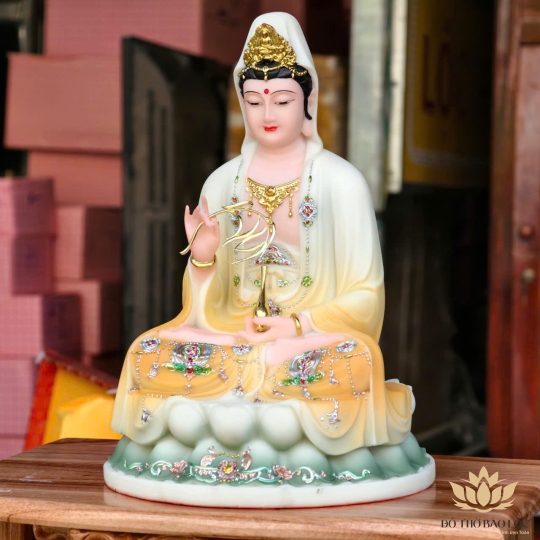 Tượng Quan Thế Âm Bồ Tát Ngồi Đài Sen Bằng Đá Cao cấp Cao 30cm