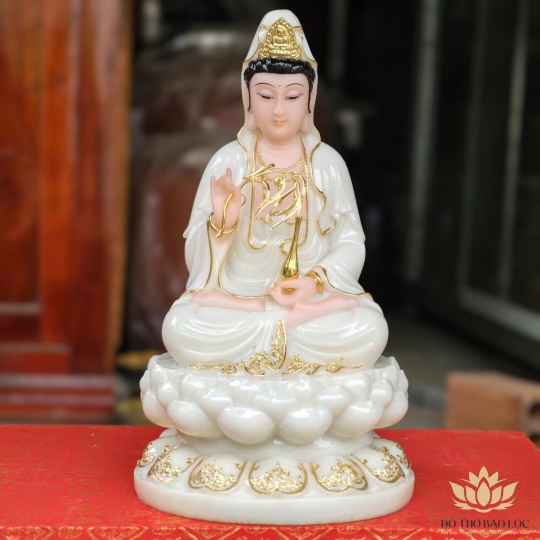 Tượng Quan Thế Âm Bồ Tát bằng đá cao cấp cao 30cm
