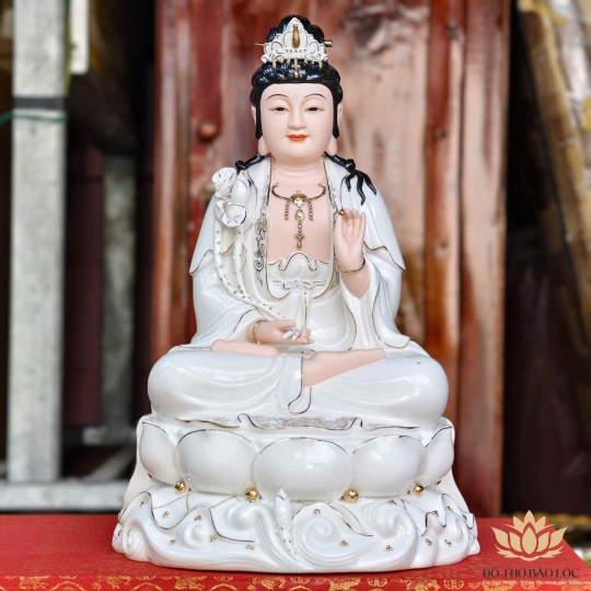 Tượng Địa Tạng Vương Bồ Tát bằng sứ đức hóa cao cấp ngồi trên đài sen (3 cỡ: Cao 30cm, Cao 35cm, Cao 40cm)