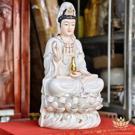 Tượng Quan Âm Bồ Tát ngồi đài sen cao cấp bằng sứ đức hóa cao 45cm