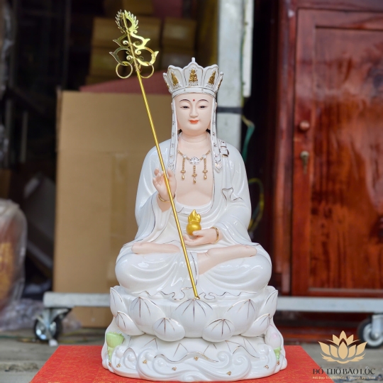 Tượng Địa Tạng Vương Bồ Tát bằng sứ đức hóa cao cấp ngồi trên đài sen (Cao 31cm, 35cm, 41cm)