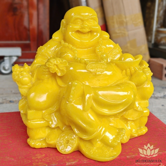 Tượng Di Lạc cầm thỏi vàng bằng bột đá mang phúc lạc và tài lộc cao 23cm