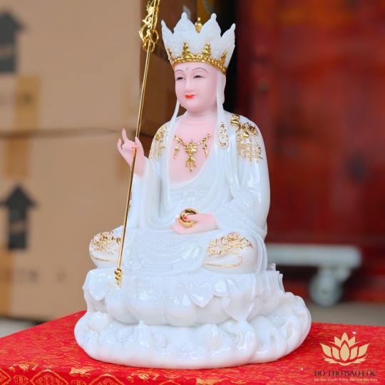 Tượng Địa Tạng Vương Bồ Tát ngồi trên đài sen bằng đá cao cấp cao 30cm – Màu Trắng