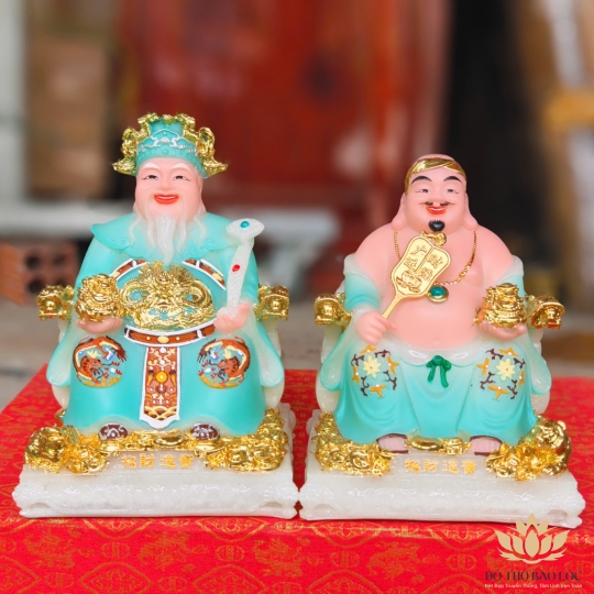 Tượng Thần Tài Thổ Địa đá Việt Nam – Mẫu Phú quý đeo dây chuyền cao 16cm