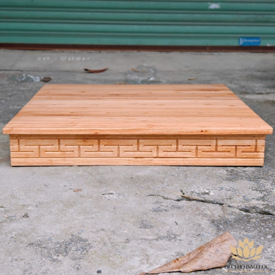 Bàn kê bàn thờ Thần Tài Thổ Địa gỗ xoan (68cmx68cm, 80cmx80cm, 90cmx90cm)