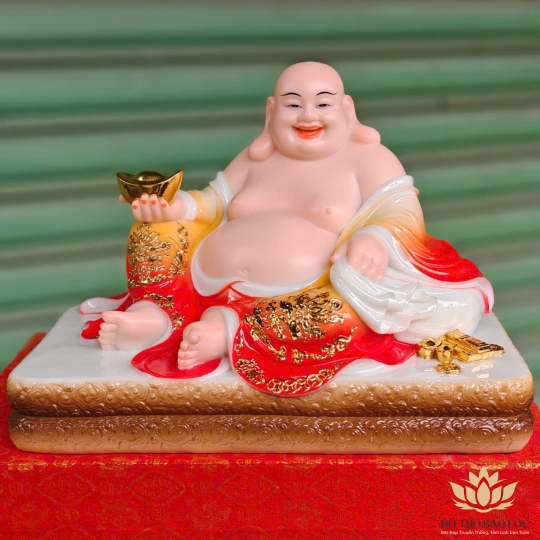 Tượng Di Lặc cầm thỏi vàng bằng đá nhập khẩu cao câp ngang 30cm