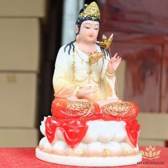 Tượng Đại Thế Chí Bồ Tát bằng đá nhập khẩu cao cấp cao 30cm – Đỏ