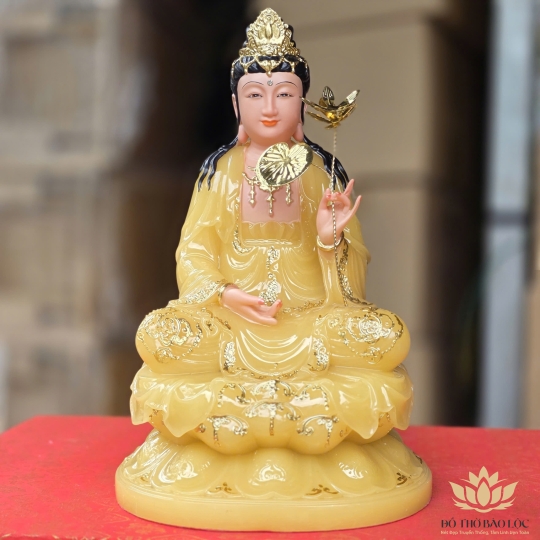 Tượng Đại Thế Chí Bồ Tát bằng đá nhập khẩu cao cấp cao 30cm – Vàng thạch anh