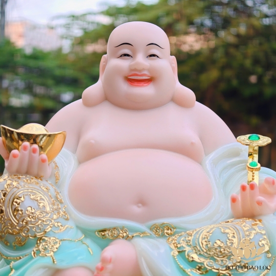 Tượng Phật Di lặc cầm gậy như ý bằng đá nhập khẩu cao cấp