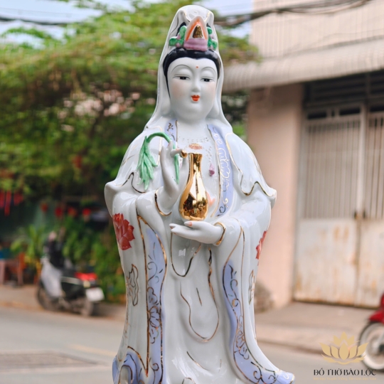 Tượng Phật Quan Âm Đứng Đài Sen Trắng Sứ trắng cao 57cm