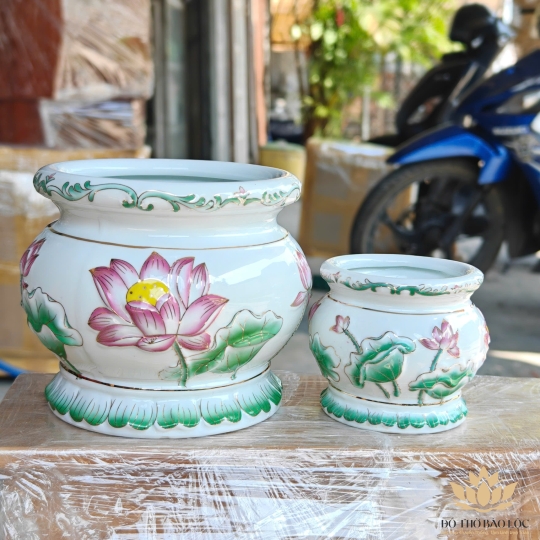 Lư hương sứ bạch ngọc hoa sen tím nổi cao cấp đường kính 9cm